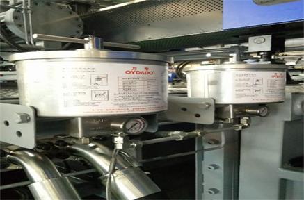 Was ist beim Austausch des Hydraulikfilters zu beachten?